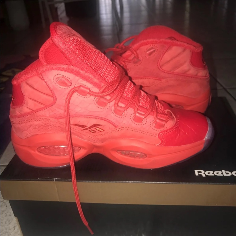 Question Mid Teyana Taylor by Reebok